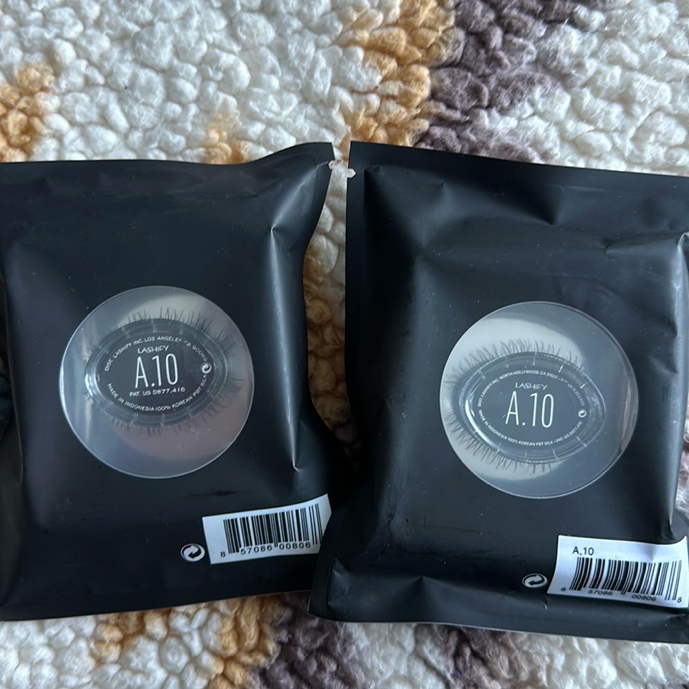 2 Brand New Unopened Lashify A10 Gossamer Lash Set